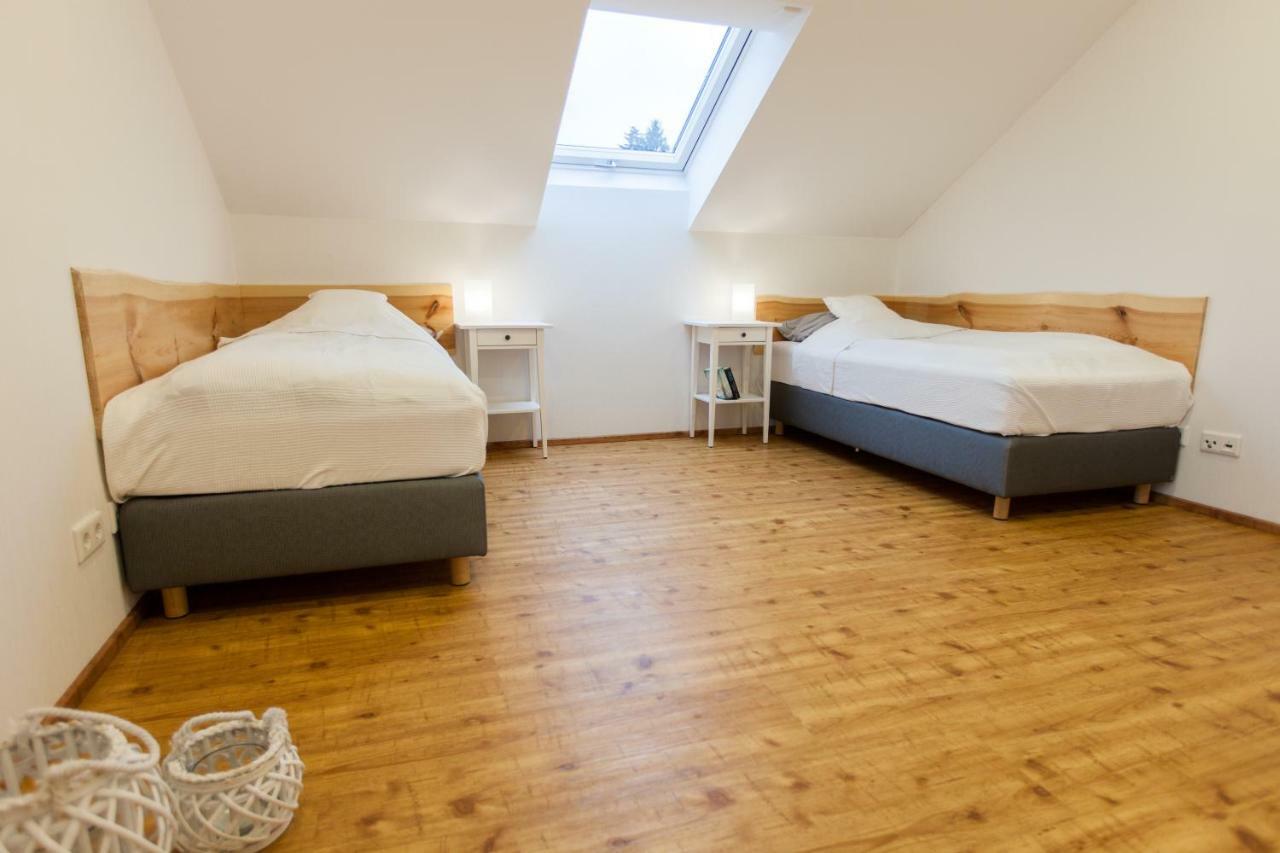 Dorf Alm Ferienwohnung Schwalmtal  外观 照片